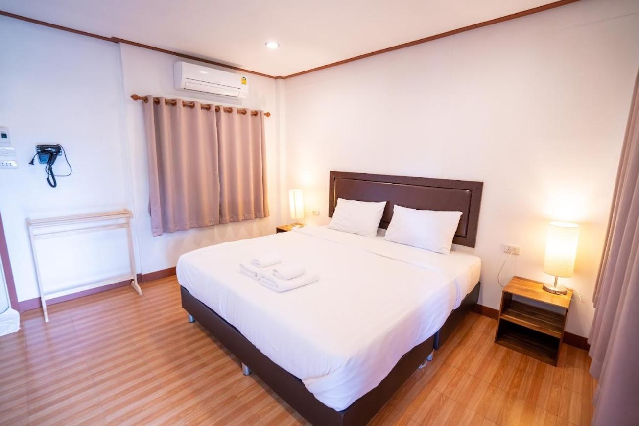 De MALA Hotel Sukhothai Buitenkant foto